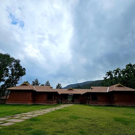 Parampara Resort Chikmagalur Kalasa Zewnętrze zdjęcie